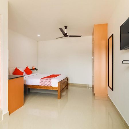 Modern Rooms Mundakāyam Δωμάτιο φωτογραφία